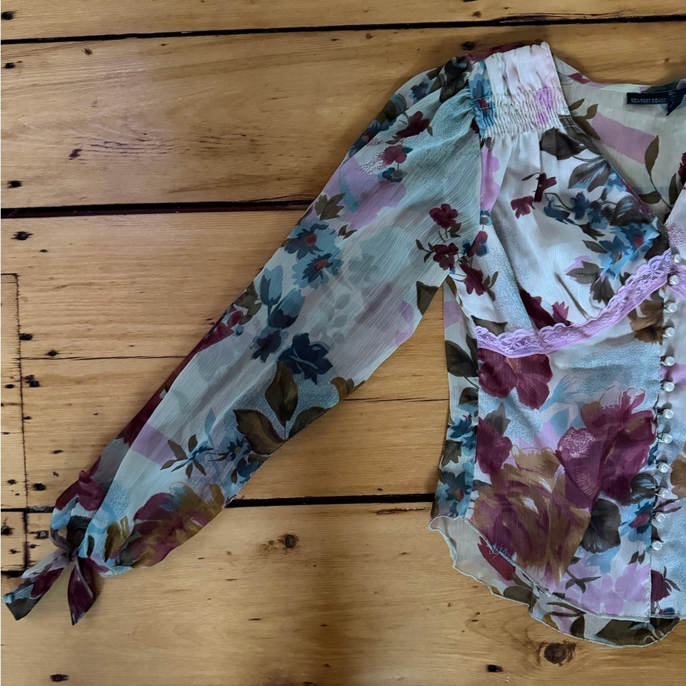 Newport News Floral Blouse - Picture 3 of 6